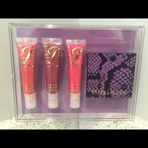 💄NWOT Estée Lauder Gloss Set
